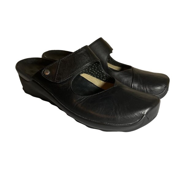 Wolky Shoes - Wolky Womens Up Clog Bordo Black Leather Slip-On Comfort Shoes Size 9